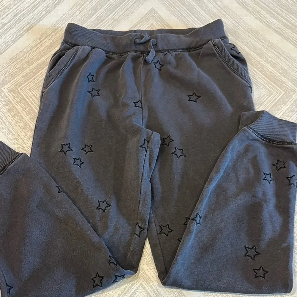 Z Supply Girls Grey Star-Patterned Embroidered Joggers - Size L